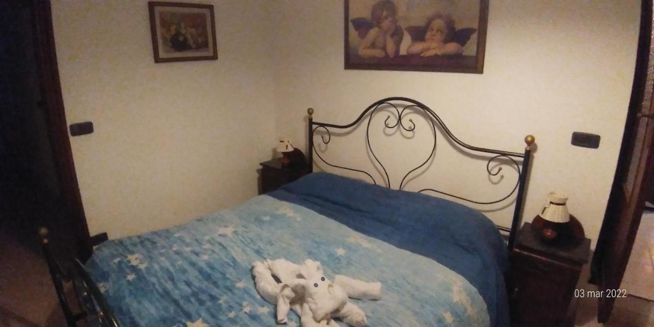 Appartement U' Caruggiu De Cisan à Cisano sul Neva Extérieur photo